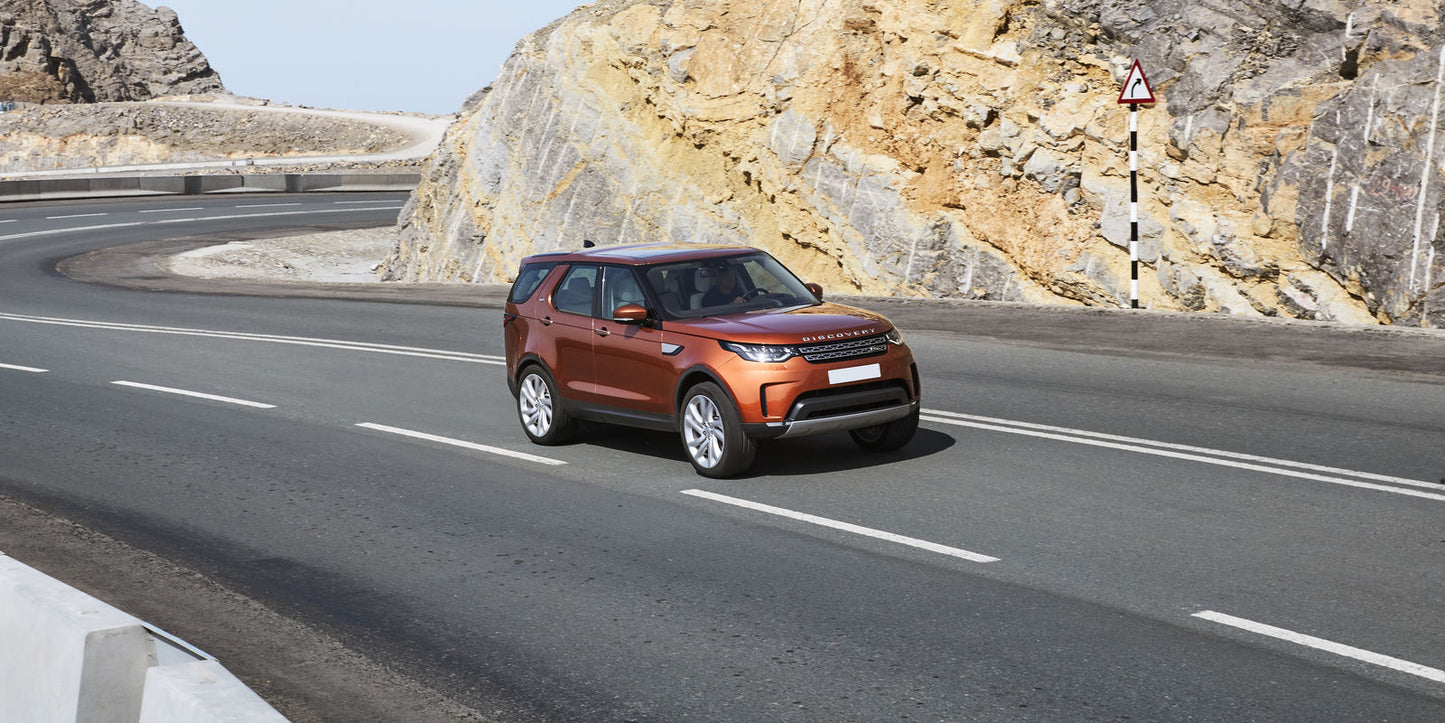 Land Rover Discovery | 2026