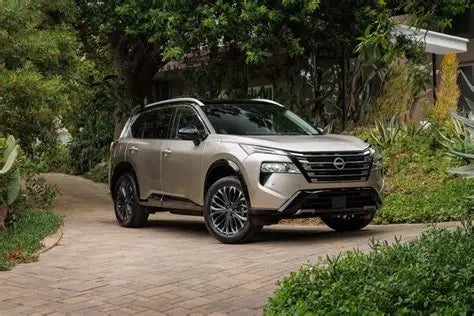 Nissan Rogue | 2025