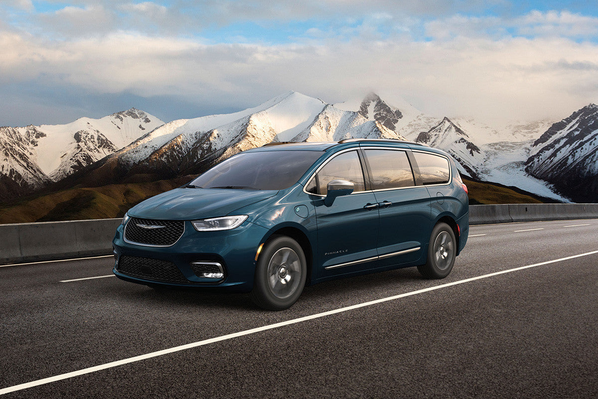 Chrysler Pacifica PHEV | 2026