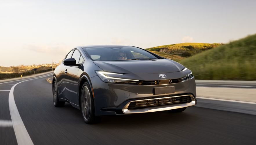 Toyota Prius Plug-in Hybrid | 2025