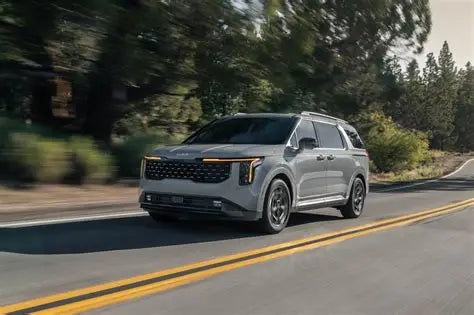 Kia Carnival | 2025