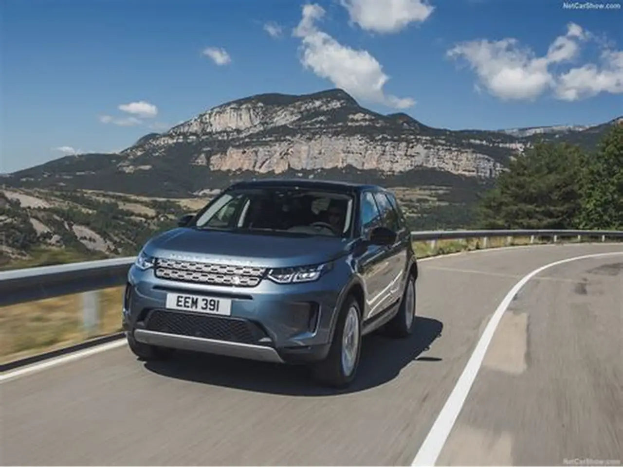 Land Rover Discovery Sport | 2025