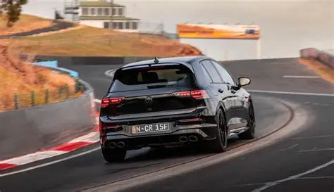 Volkswagen Golf R | 2026