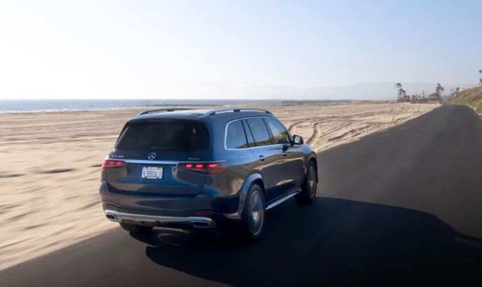 Mercedes-Benz GLS | 2025