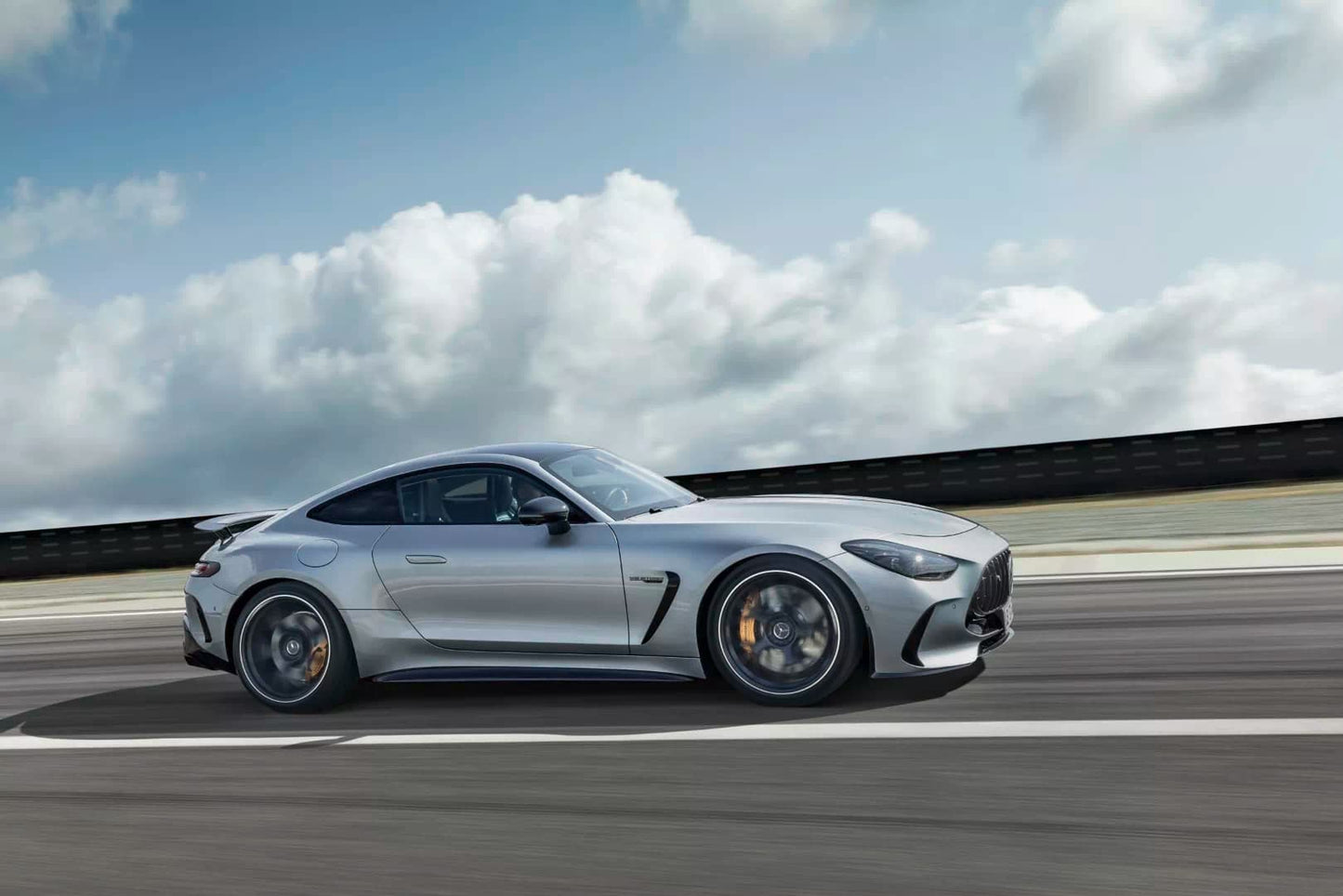 Mercedes-Benz AMG GT | 2026