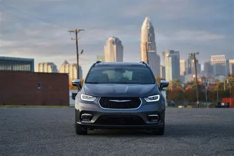 Chrysler Pacifica PHEV | 2026