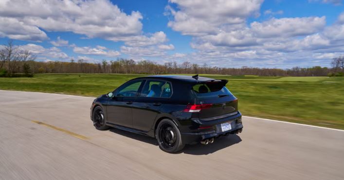 Volkswagen Golf R | 2025