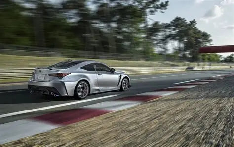Lexus RC | 2025
