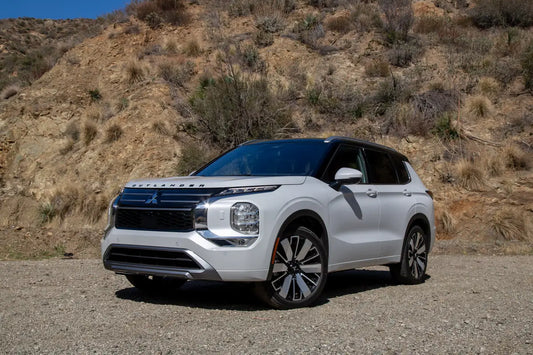 Mitsubishi Outlander | 2025