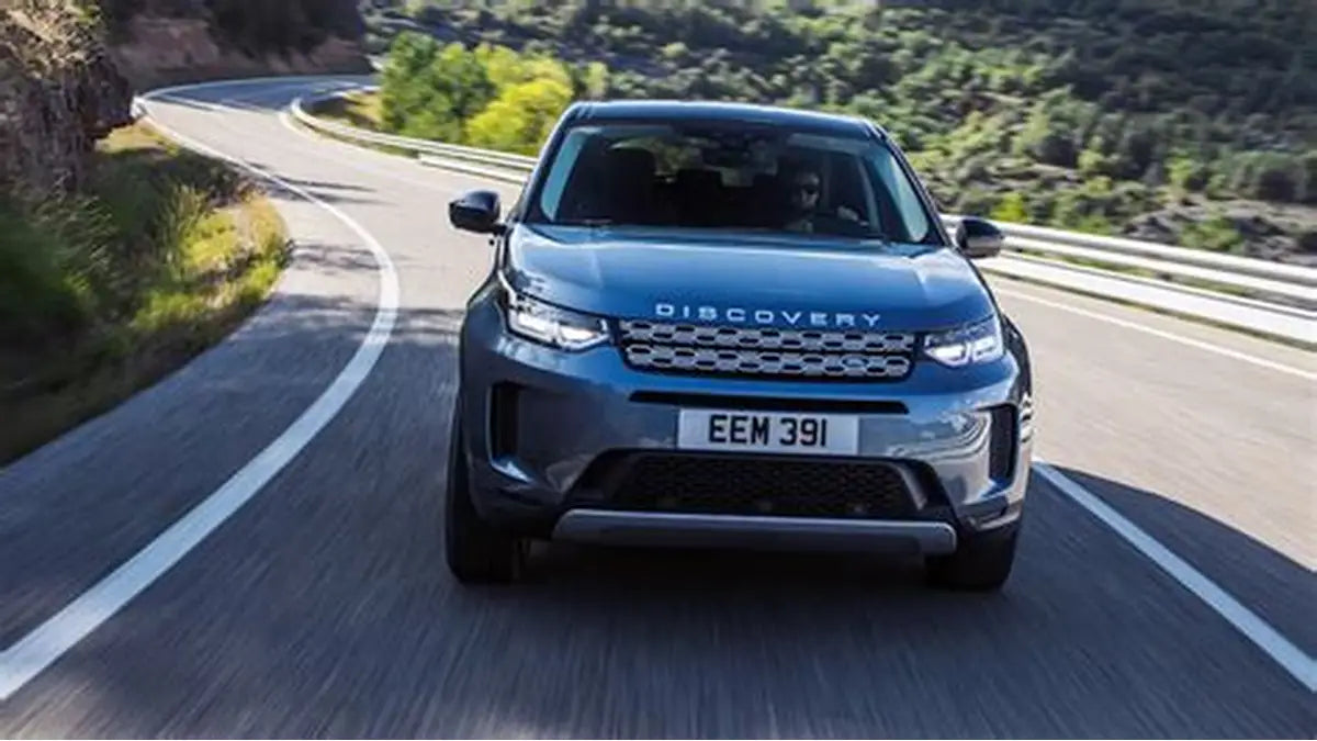 Land Rover Discovery Sport | 2025