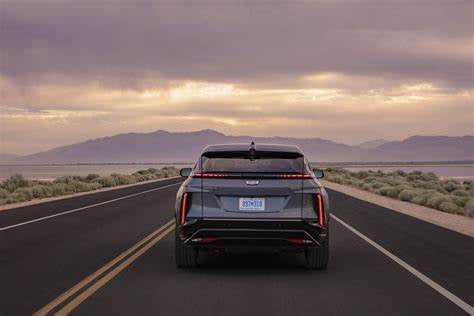 Cadillac LYRIQ | 2026