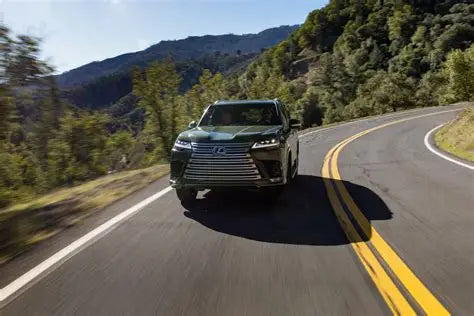 Lexus LX 700h | 2026