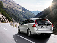 Volvo V60 Plug-In Hybrid | 2025